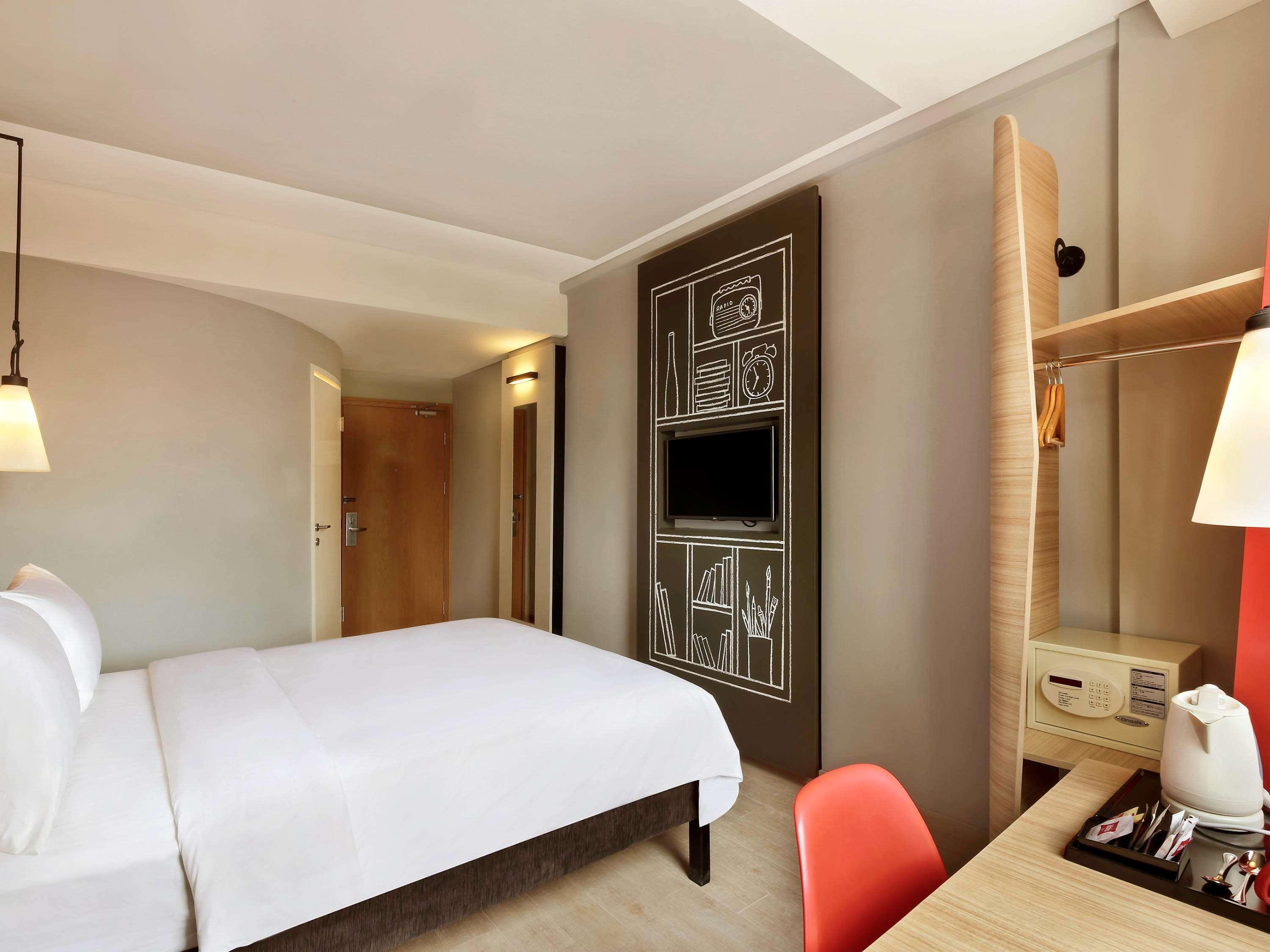 Hotel Ibis Bali Legian Street Esterno foto
